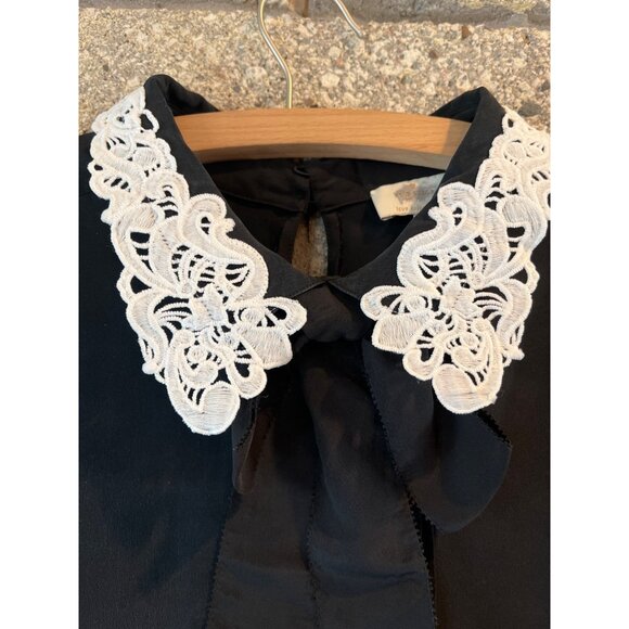 Kate Spade Black Blouse With Lace Collar & Bow Tie Detail 100% Silk - Picture 5 of 10